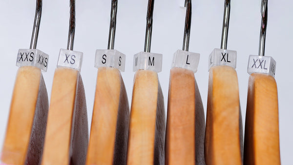 Come scegliere la taglia giusta per un giubbotto di pelle