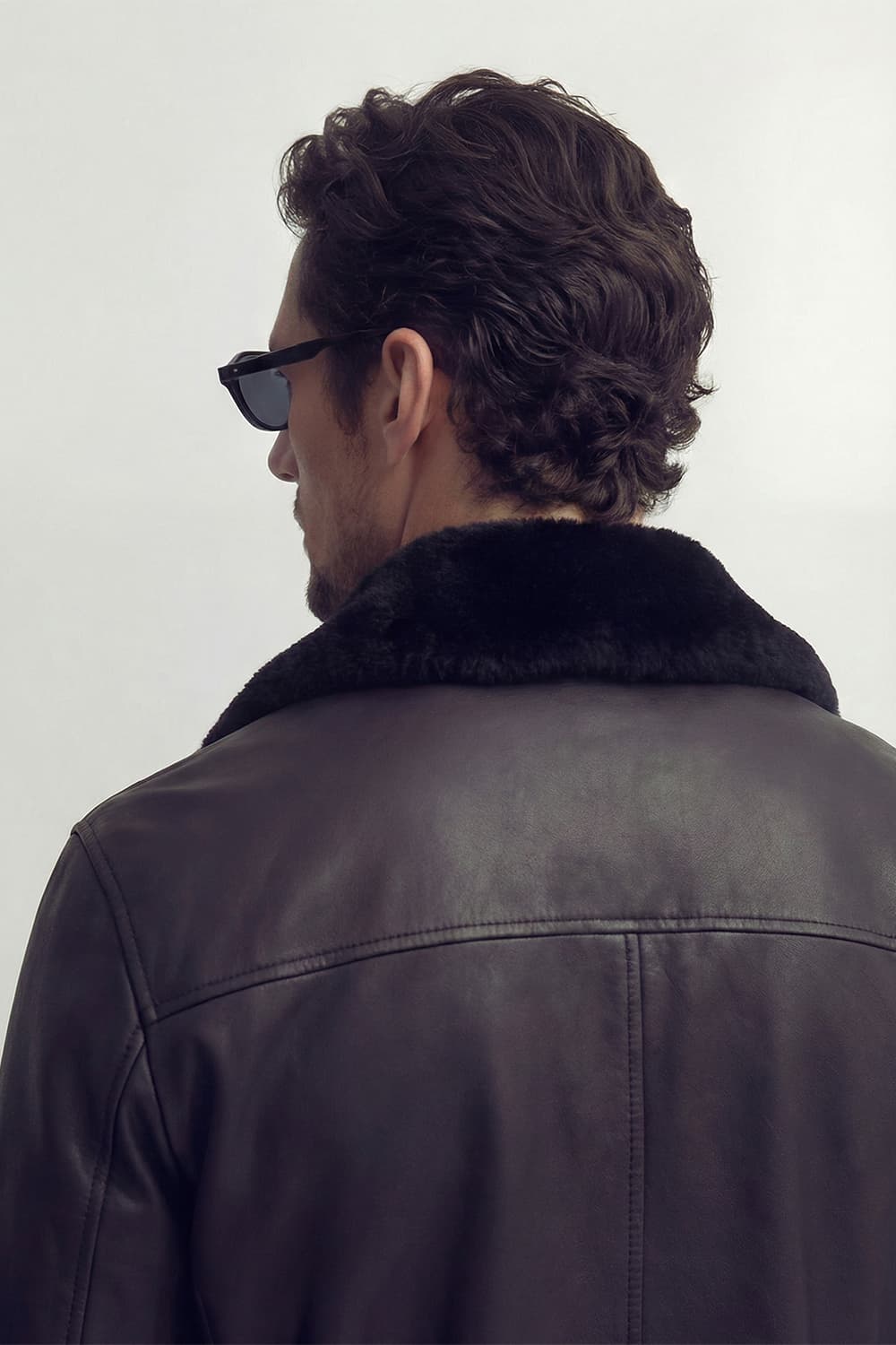 Schwarzer Nagel im Gold-Shearling-Stil man Barone firenze - 14