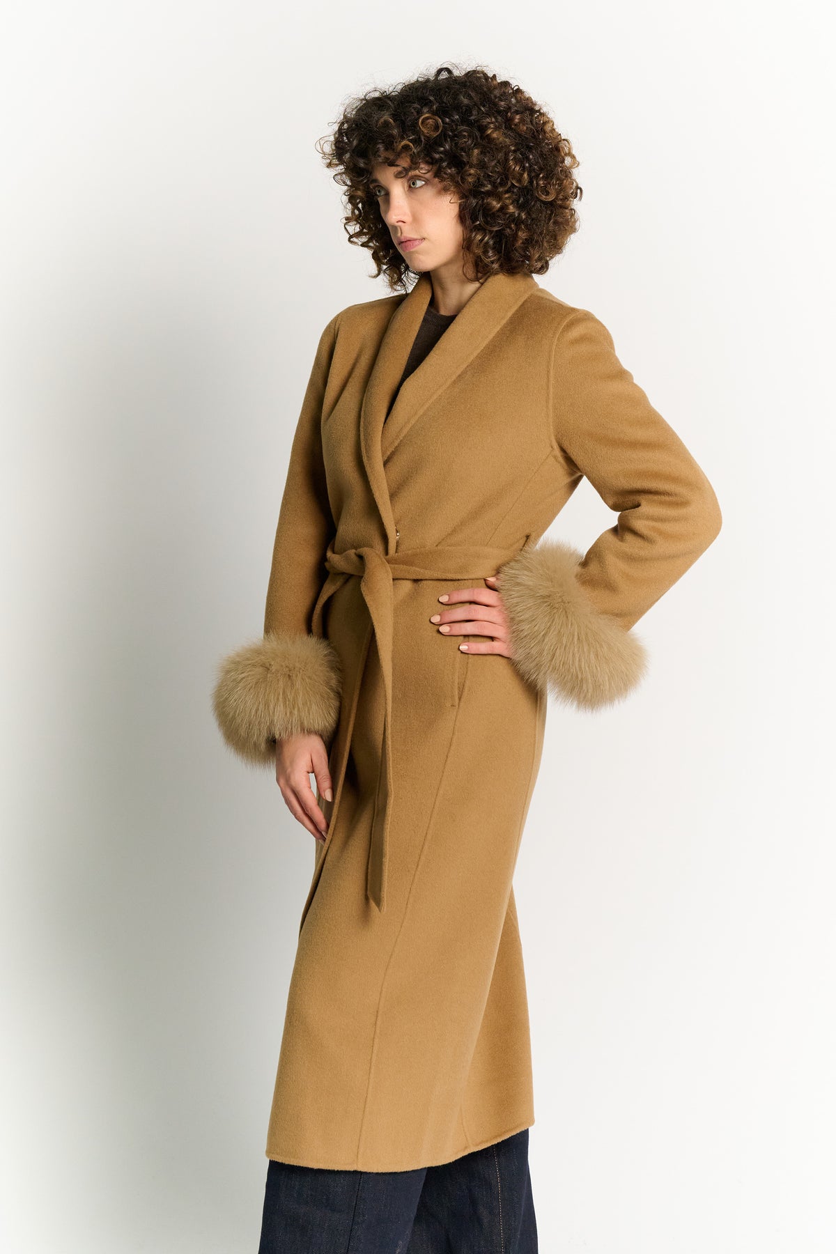 Cappotto Lungo Con Cintura e Manicotti Cammello woman Barone firenze - 3