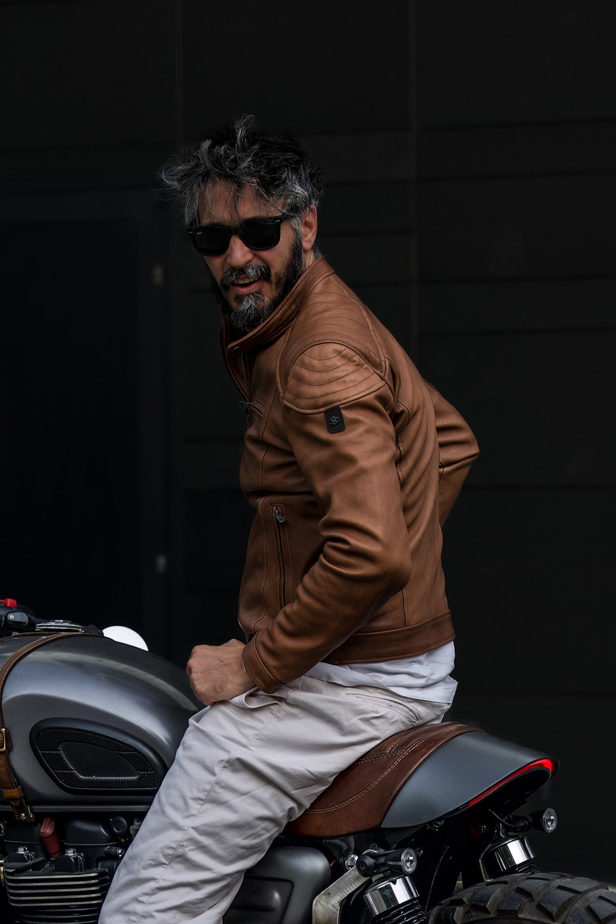 Elton Gold Bike Cigare man Barone firenze - 14