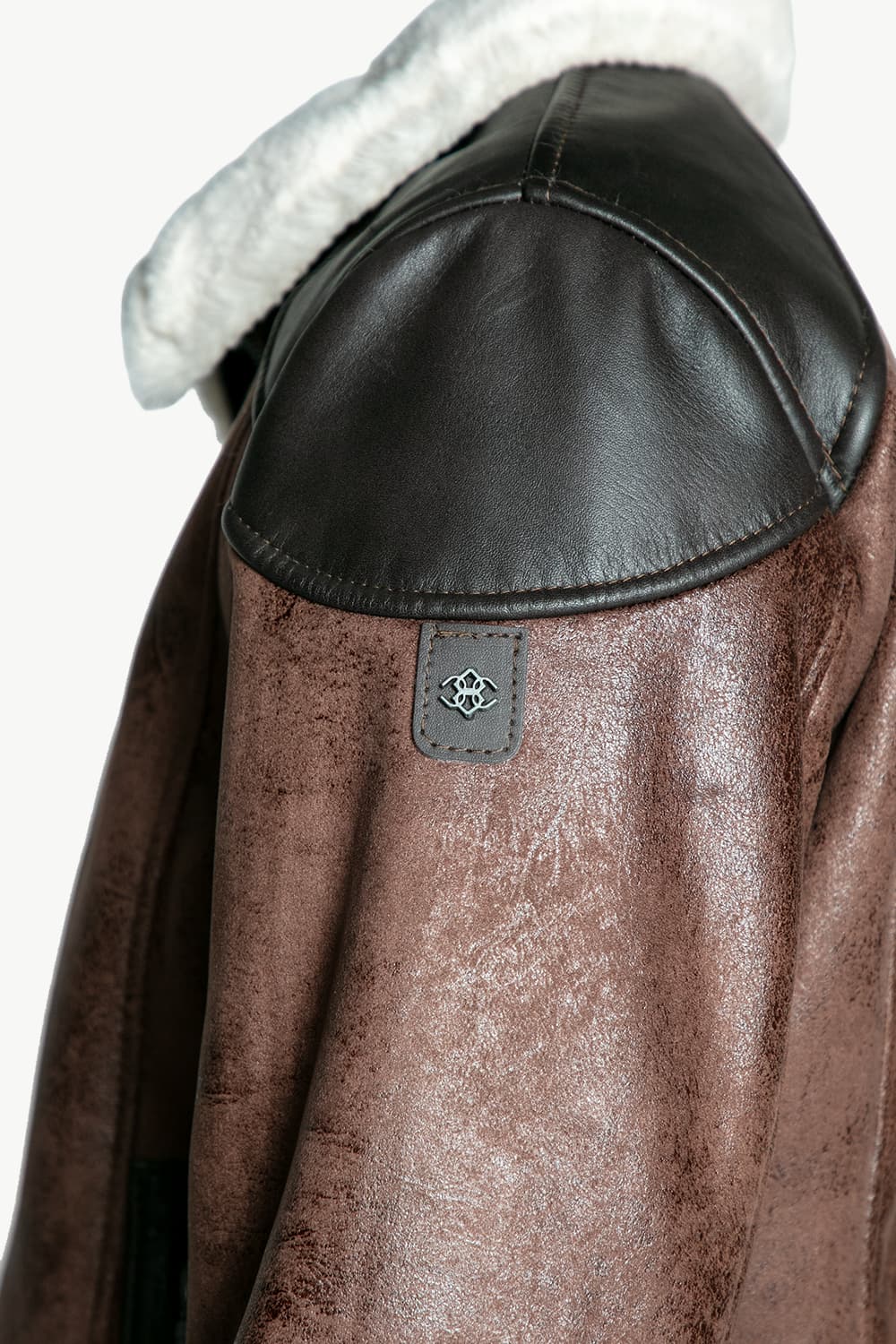 Kragen im Elton-Gold-Shearling-Stil, dunkelbraun man Barone firenze - 11