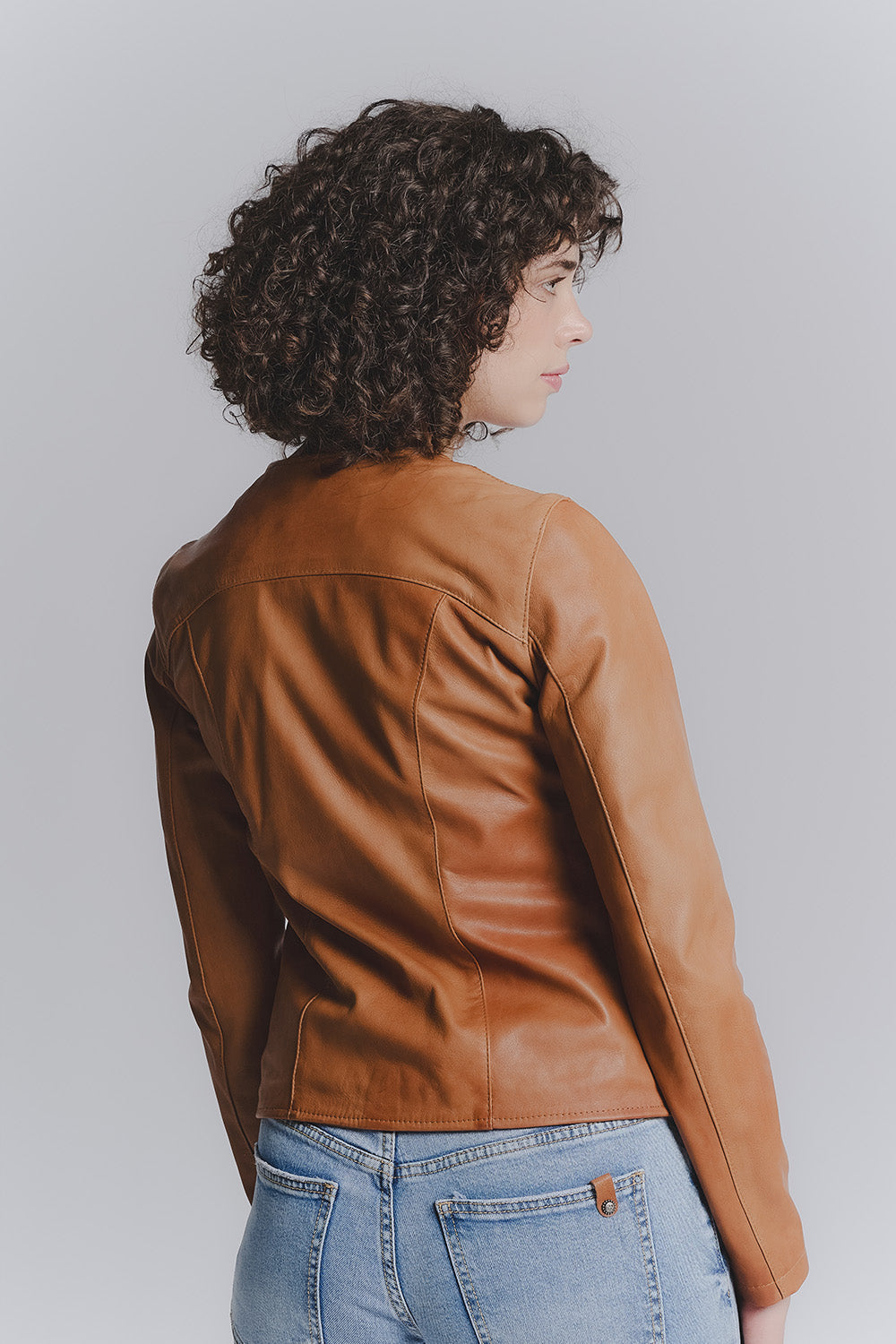 Irene Gold Weinlese woman Barone firenze - 10