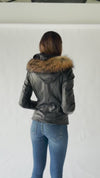 Sofia mit Fellkapuze woman Barone firenze - 5