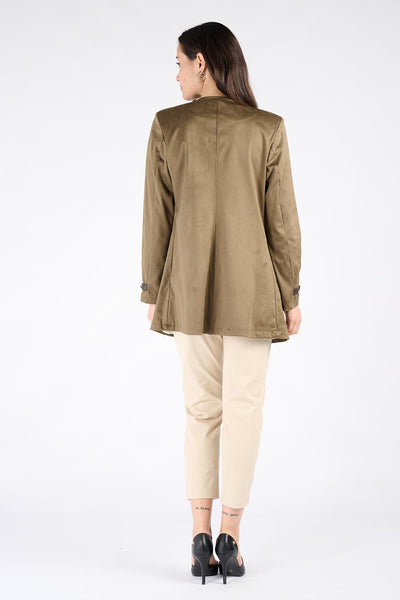 Trenchcoat mit Nieten